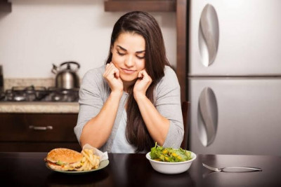 Makan Enak Saat Diet? Pakai Cara Diet 80/20
